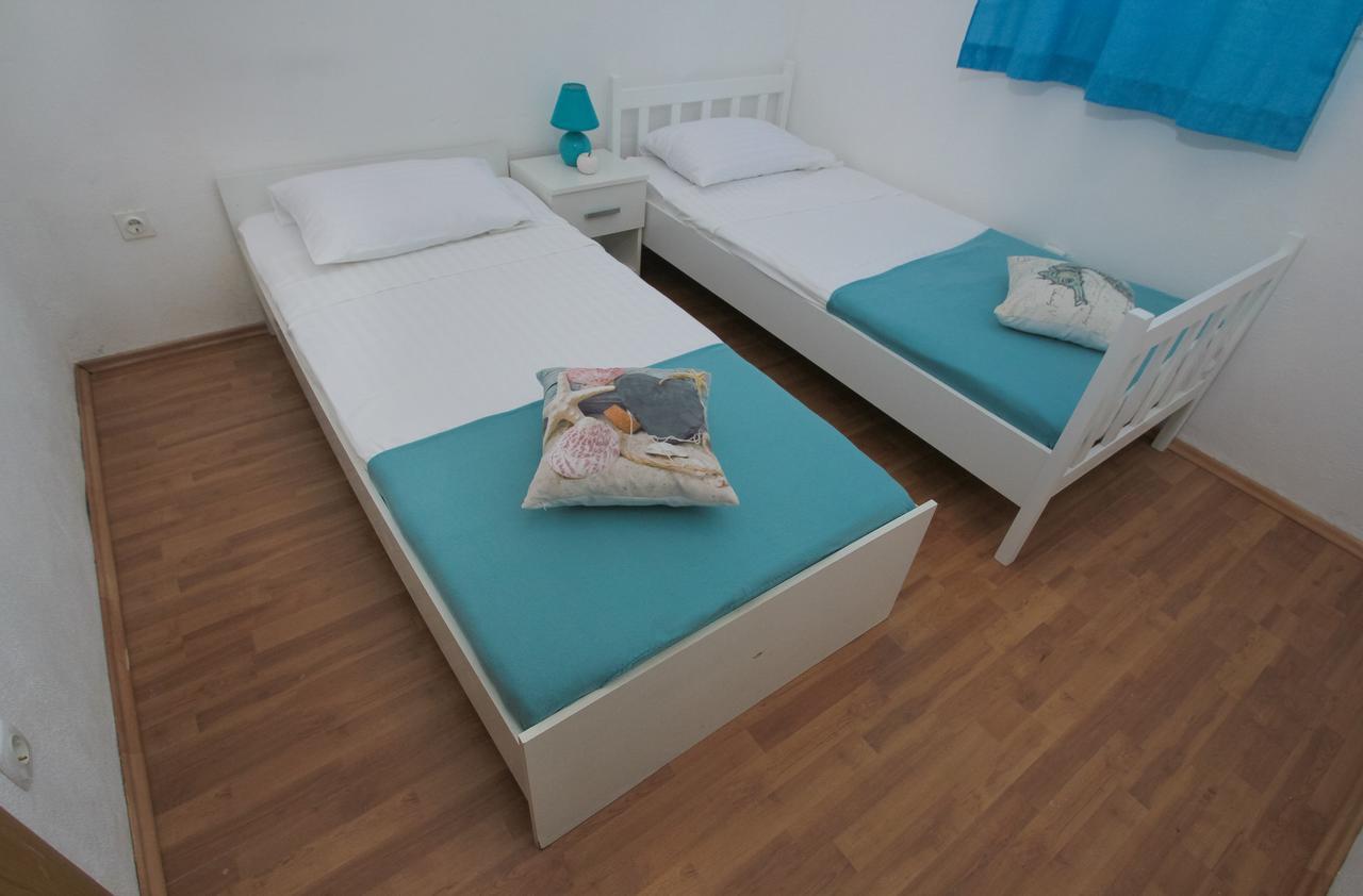Apartment Afrodita Kaštela エクステリア 写真