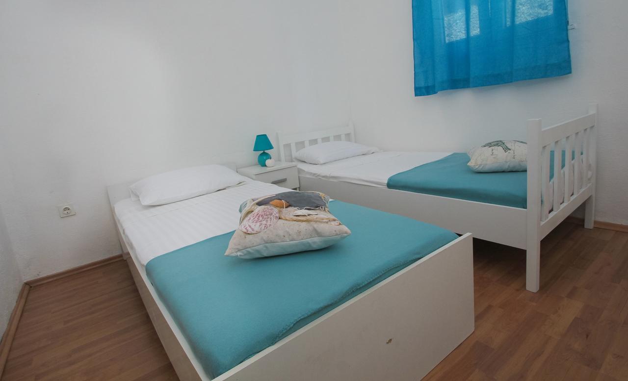 Apartment Afrodita Kaštela エクステリア 写真