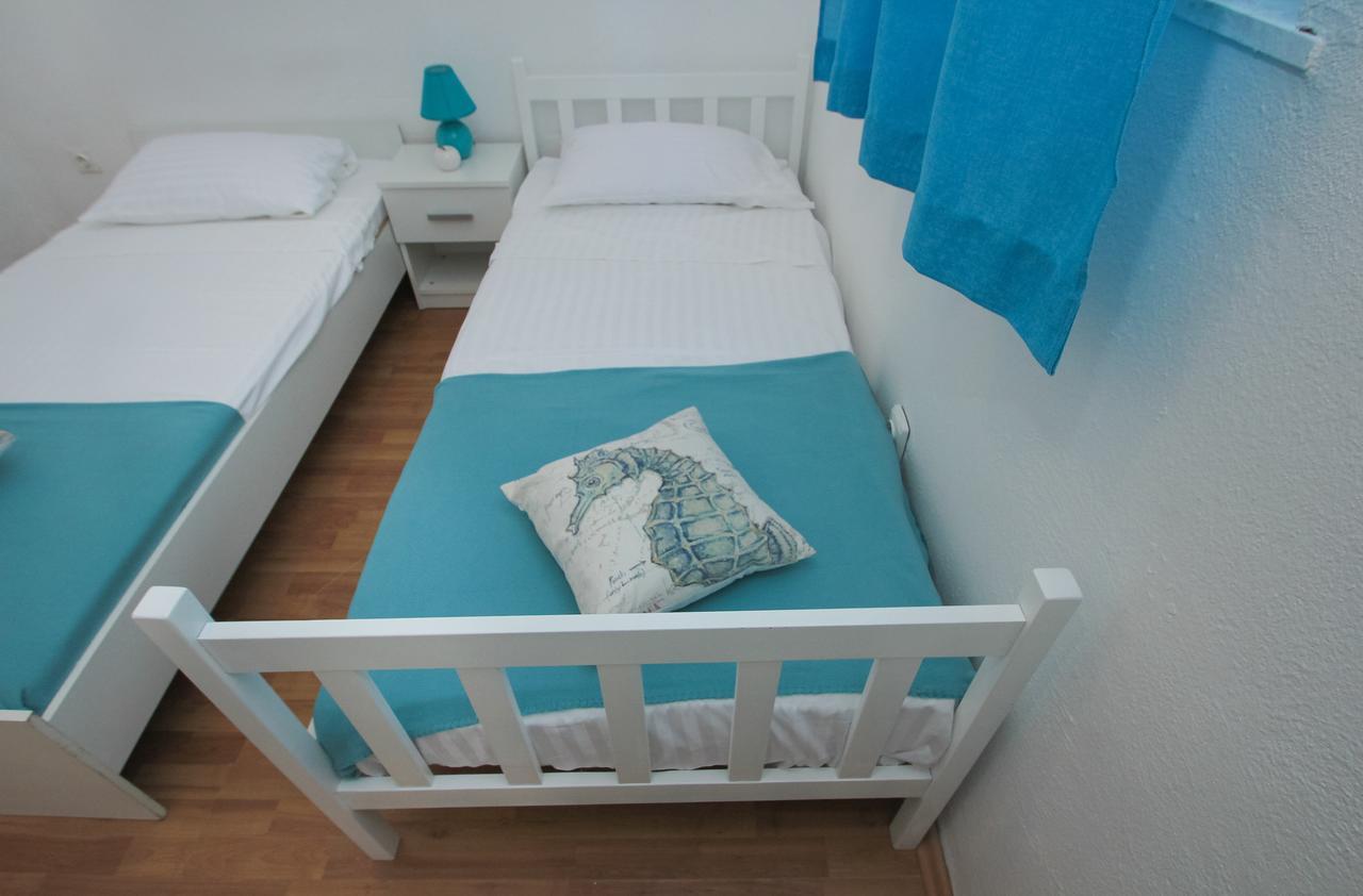 Apartment Afrodita Kaštela エクステリア 写真